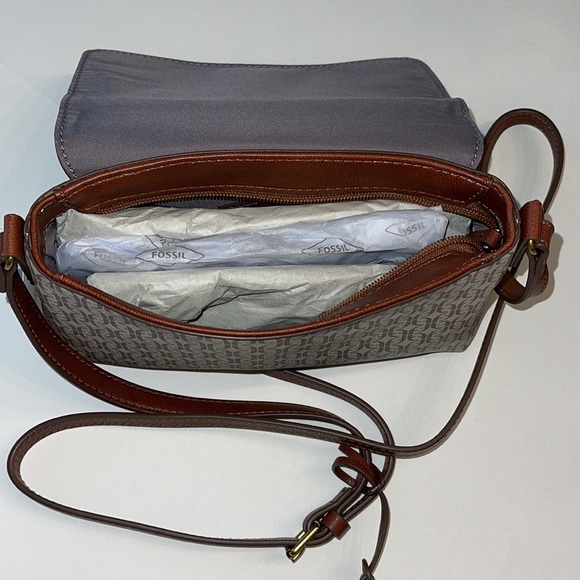 Fossil Women's Gabriella Printed PVC Small Flap Crossbody NWT - Picture 16 of 17